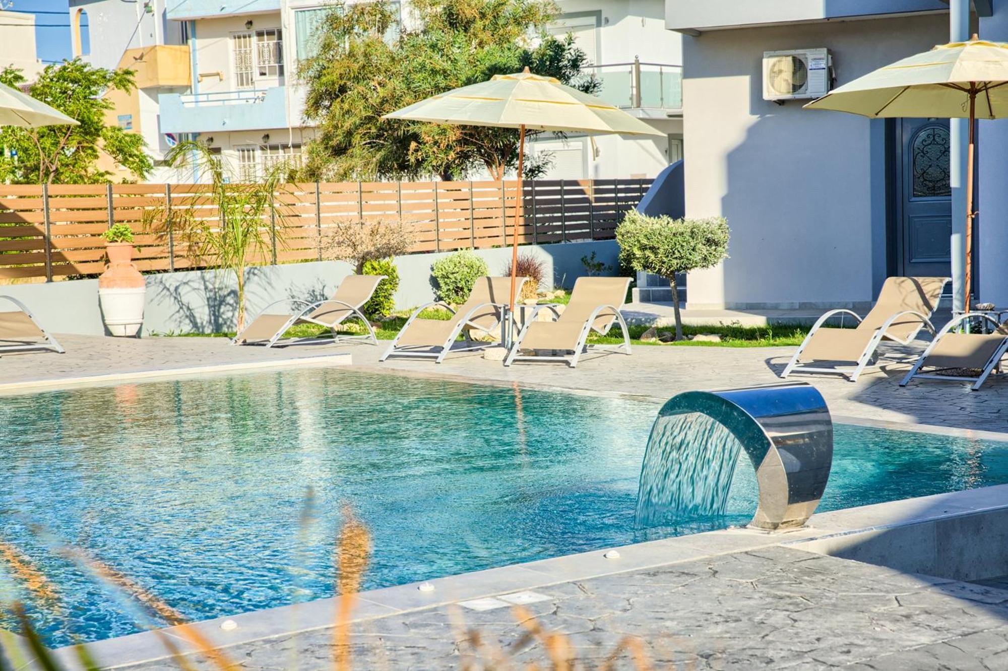 Aparthotel Tommy's 2*