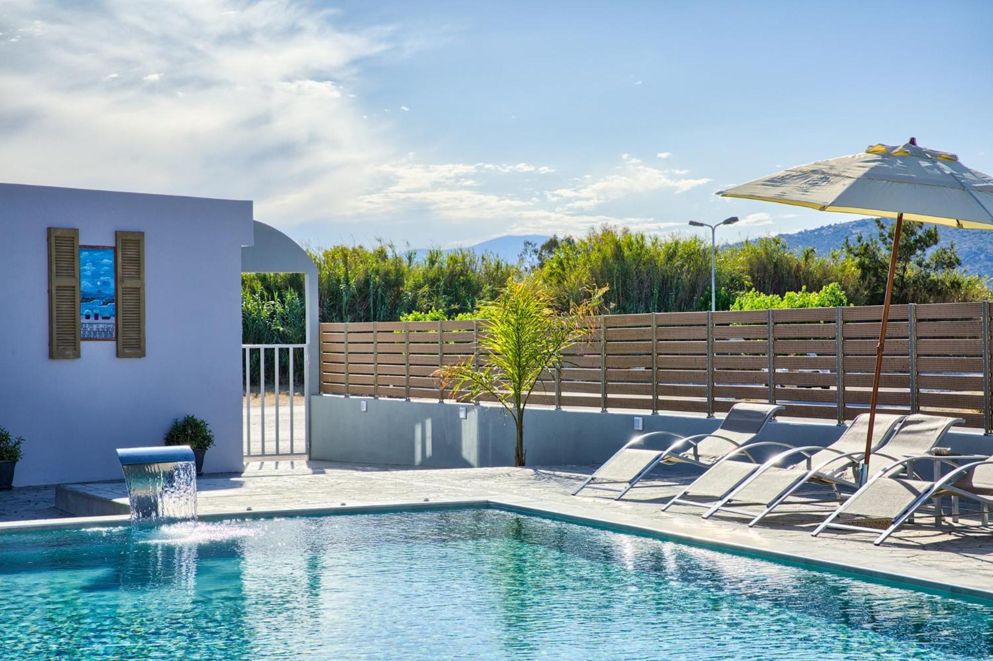 Aparthotel Tommy's Charaki